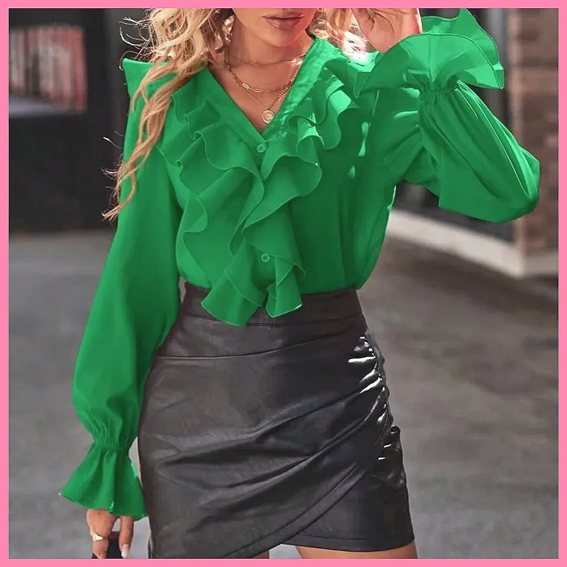 Blouses - بلوزة أنيقة للنساء موديل 2025 بياقة