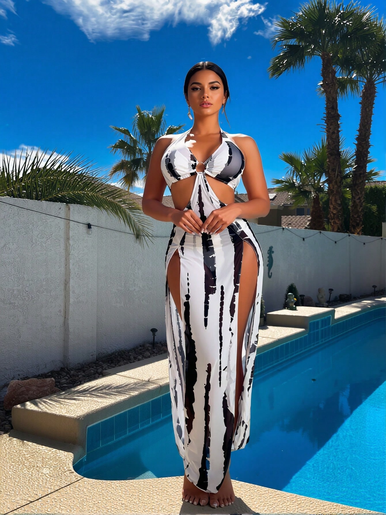 Dresses - طقم بيكيني جديد بثلاث قطع بتصميم