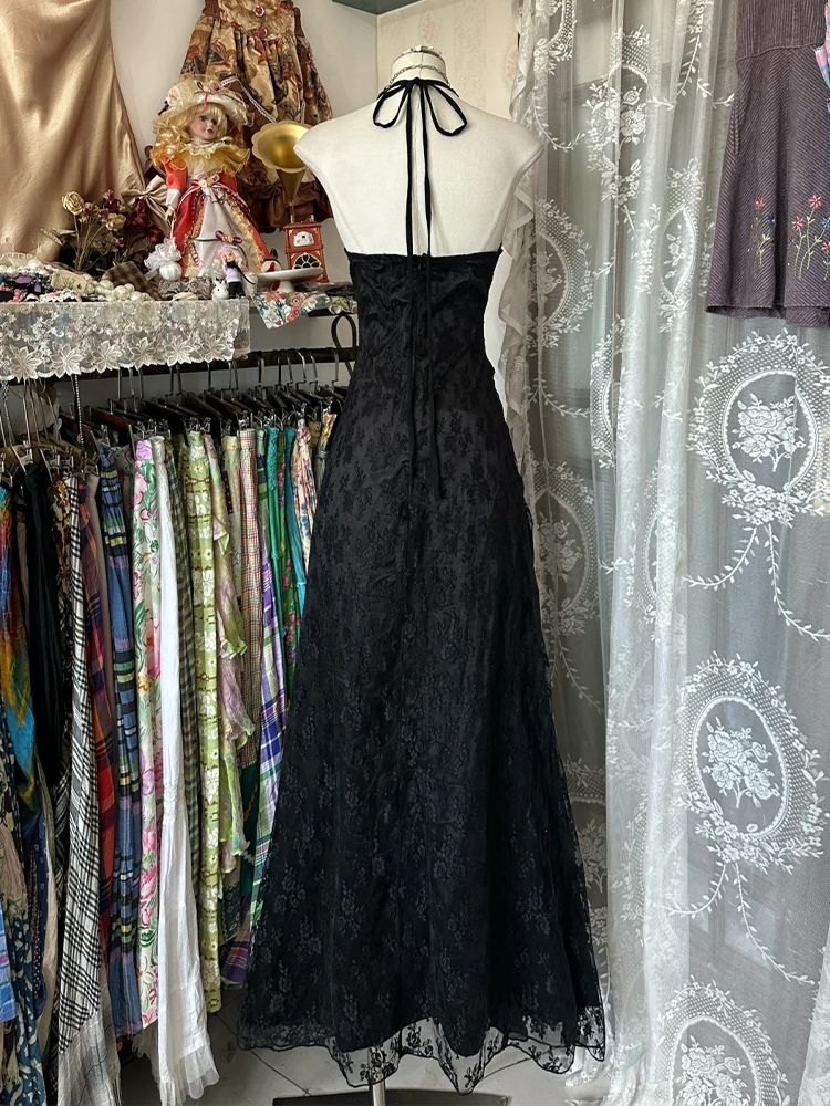 فستان Y2K عتيق الطراز بدون أكم - مراجعة Y2K Backless Halter Mini Dress وسعره