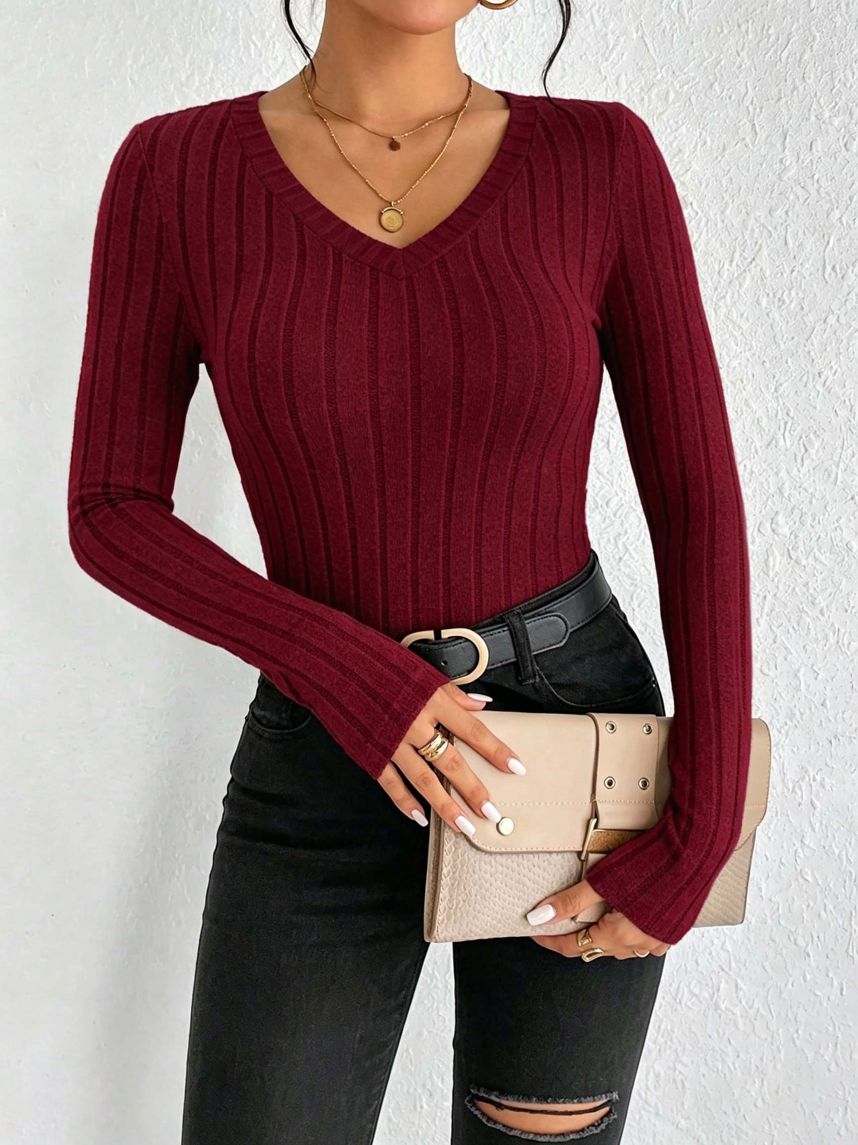بلوزة نسائية ذات ياقة على شكل  - مراجعة Blouses وسعره