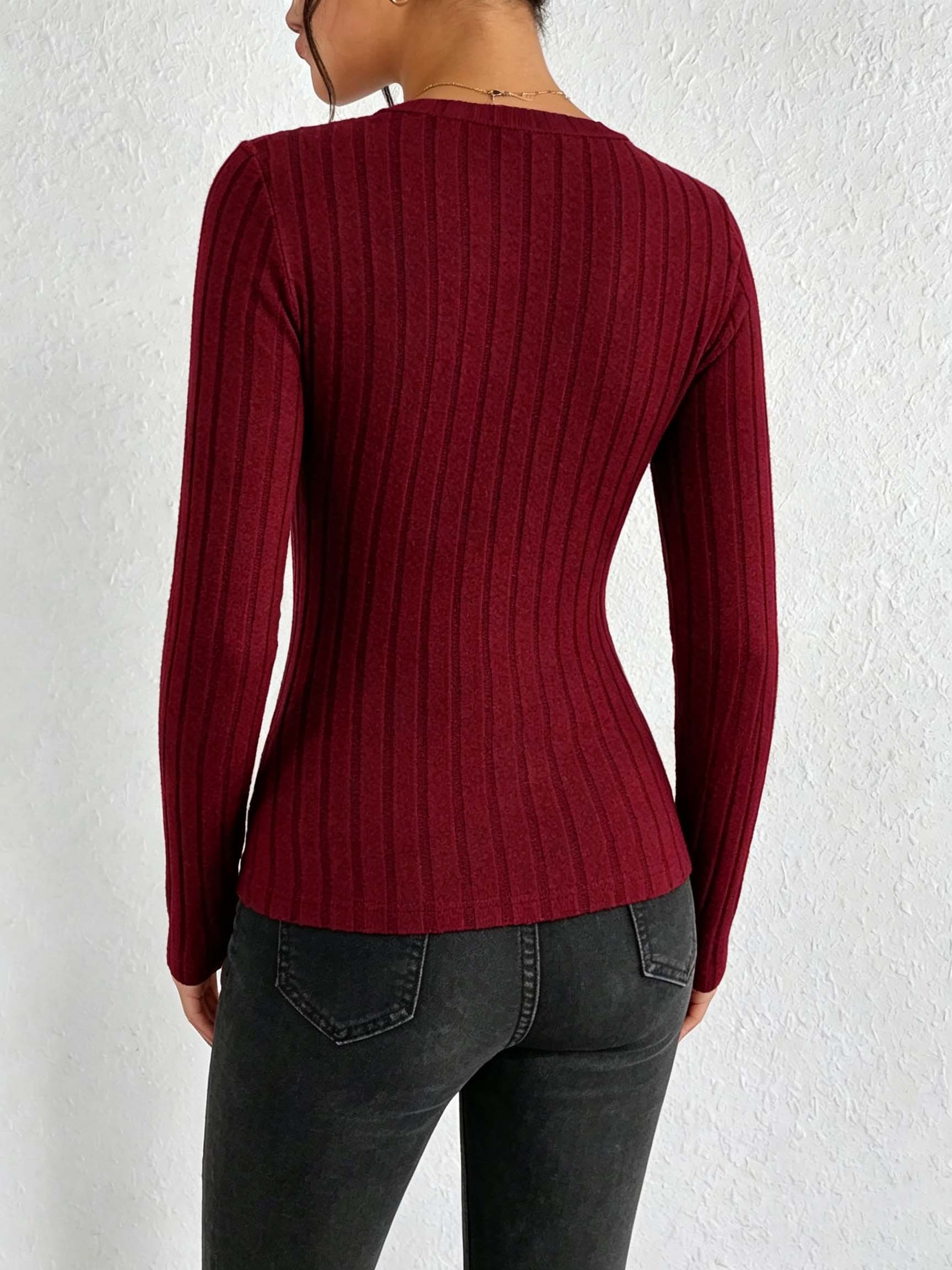 بلوزة نسائية ذات ياقة على شكل  - مراجعة Blouses وسعره