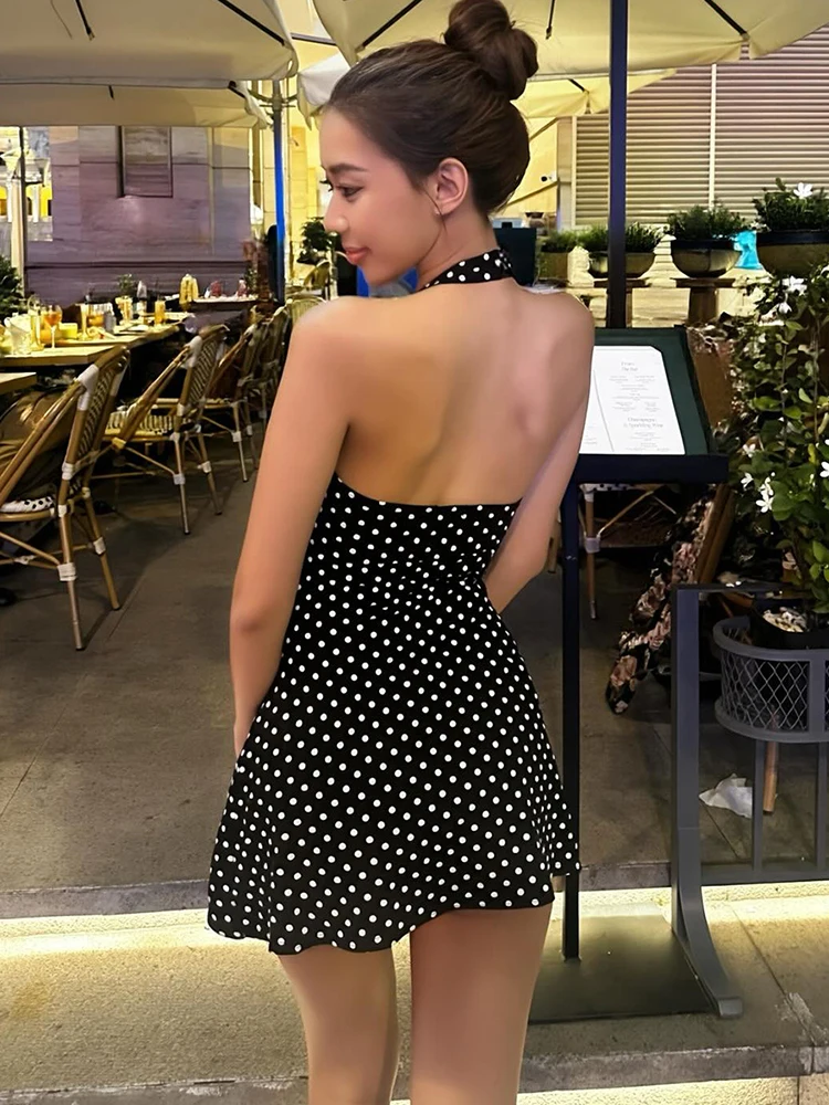 فستان FDEY عصري مثير بظهر مكشو - مراجعة Y2K Backless Halter Mini Dress وسعره