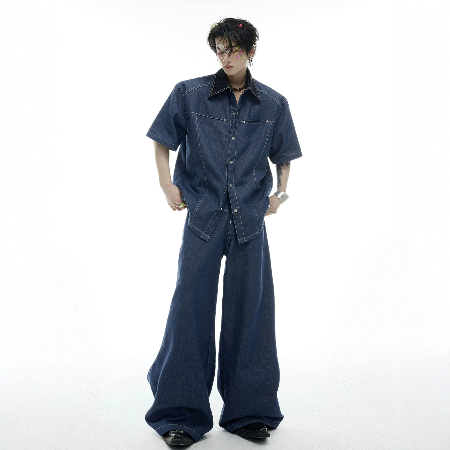 طقم صيفي رجالي من الدنيم بتصمي - مراجعة Jeans وسعره