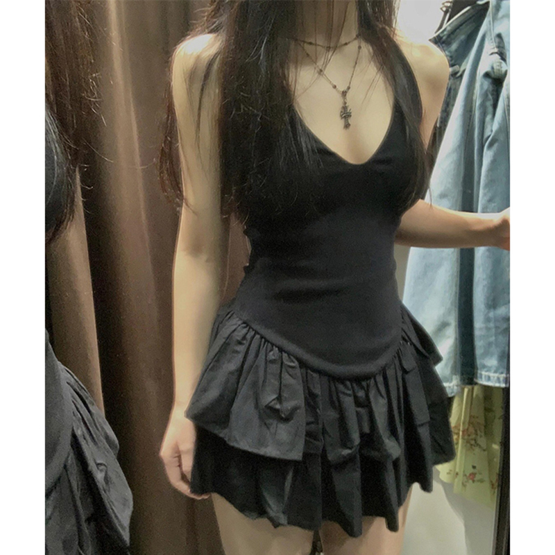فستان أسود قصير من MEXZT Y2K ف - مراجعة Y2K Backless Halter Mini Dress وسعره