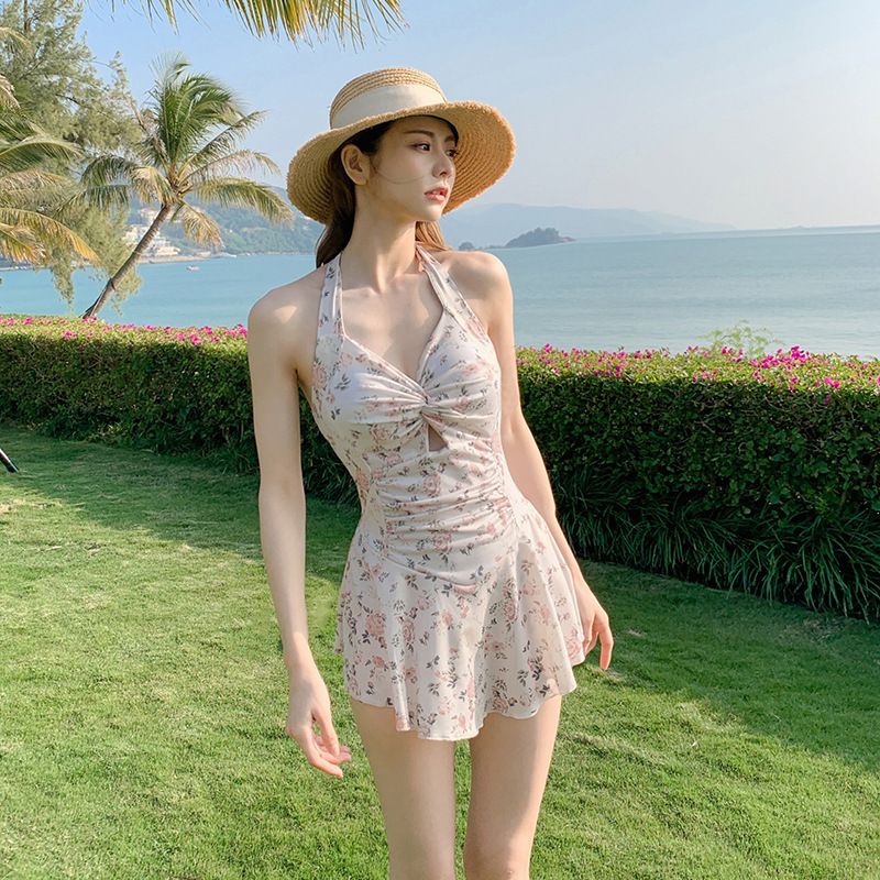 بدلة سباحة نسائية جديدة للصيف  - مراجعة Dresses وسعره