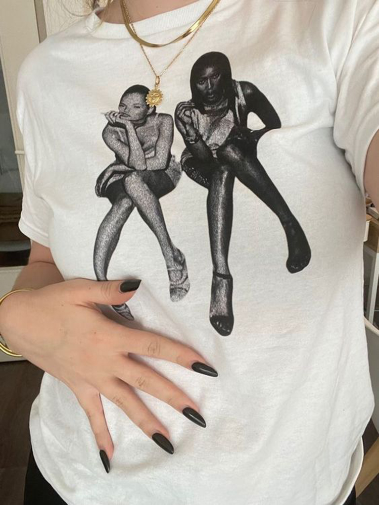 تي شيرت هاراجوكو مطبوع عليه رس - مراجعة Y2K Graphic Baby Tee Crop وسعره