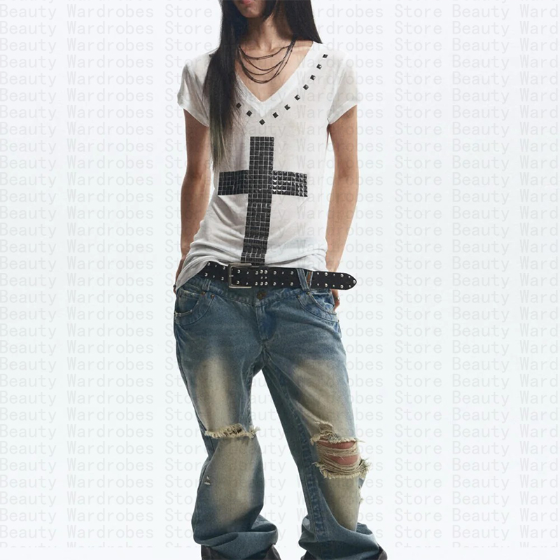 تي شيرت Rock Goth فريد من نوعه - مراجعة Y2K Graphic Baby Tee Crop وسعره