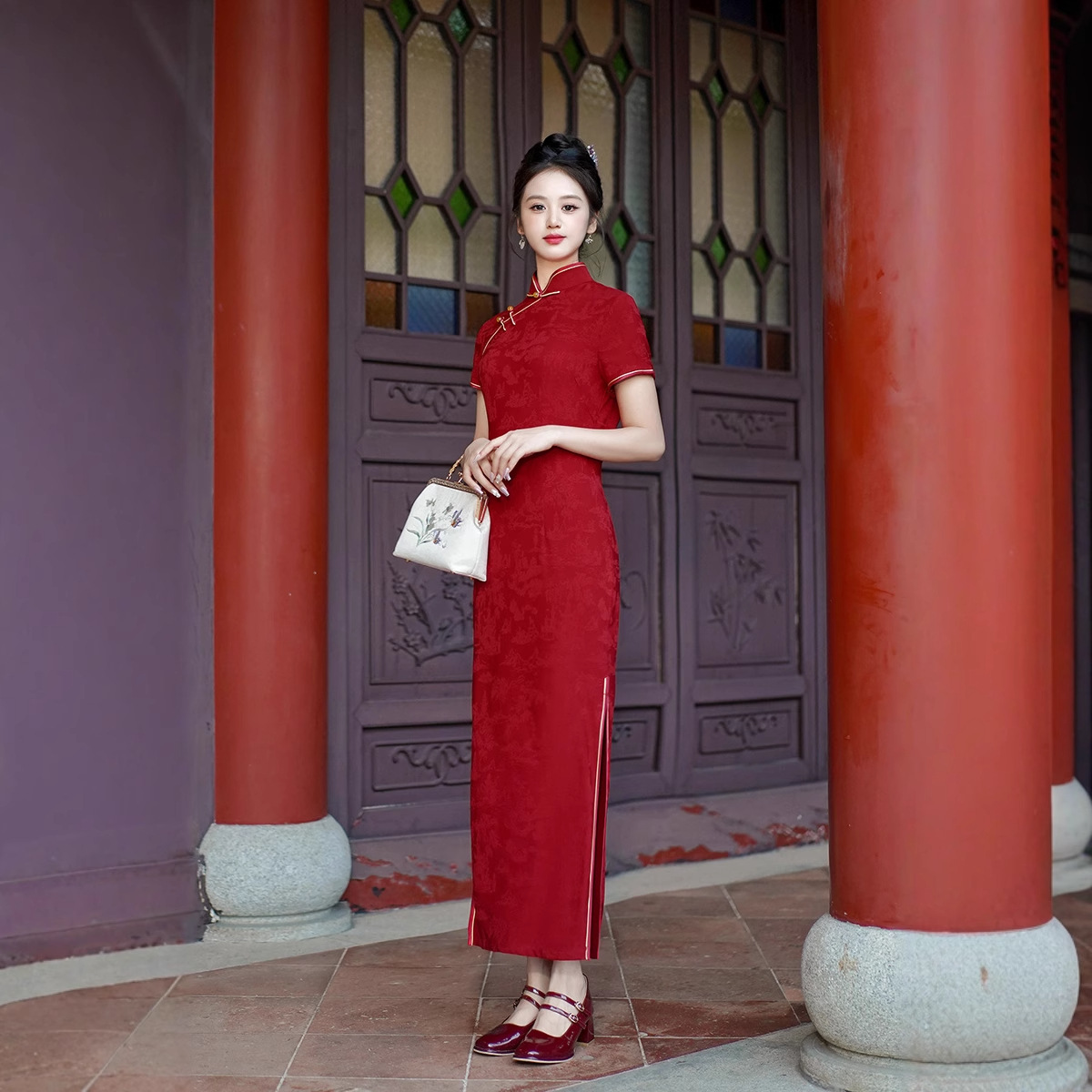 فستان تشيونغسام طويل جديد أحمر - مراجعة Dresses وسعره